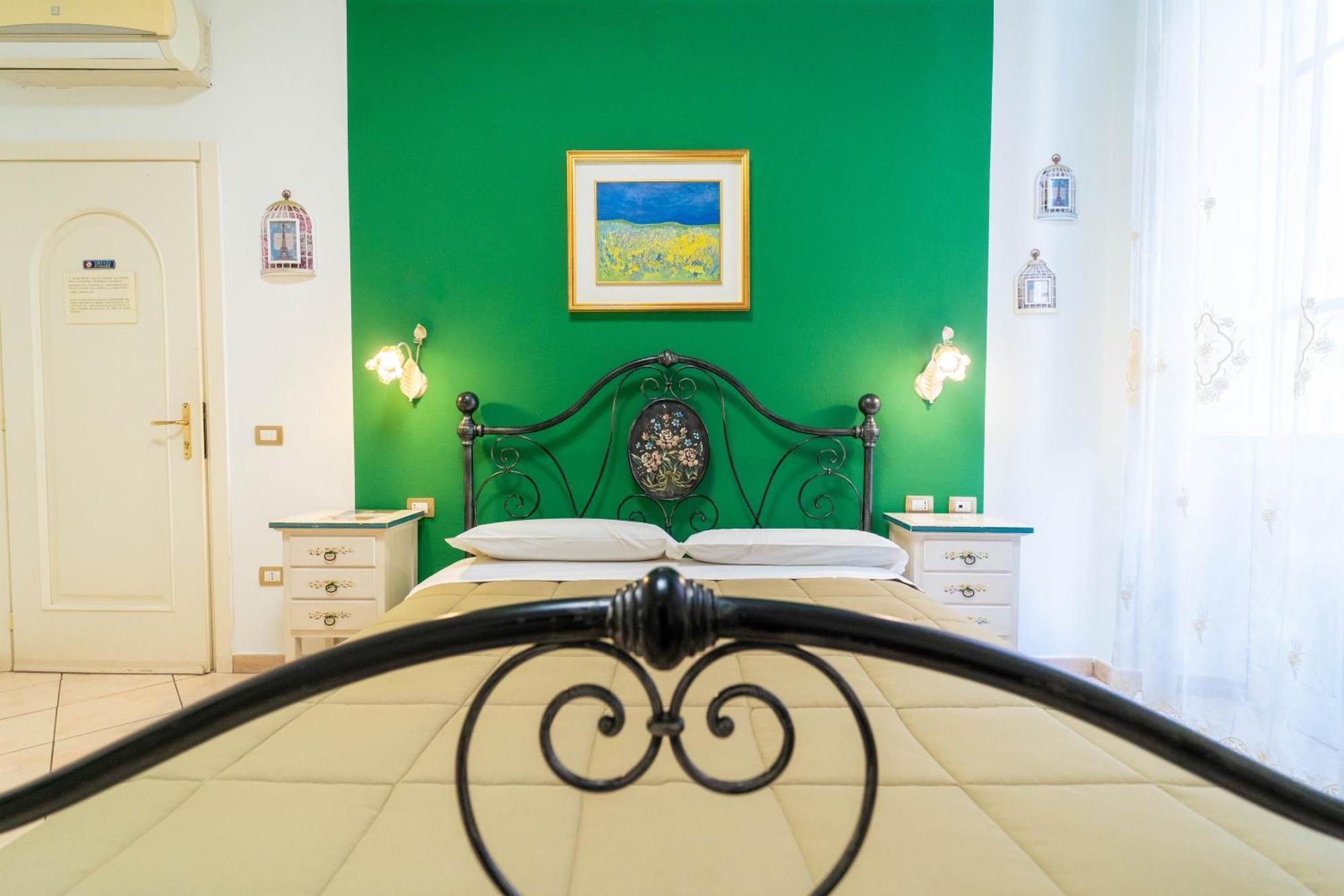 Le Tre Stelle Hotel Cagliari Exterior photo