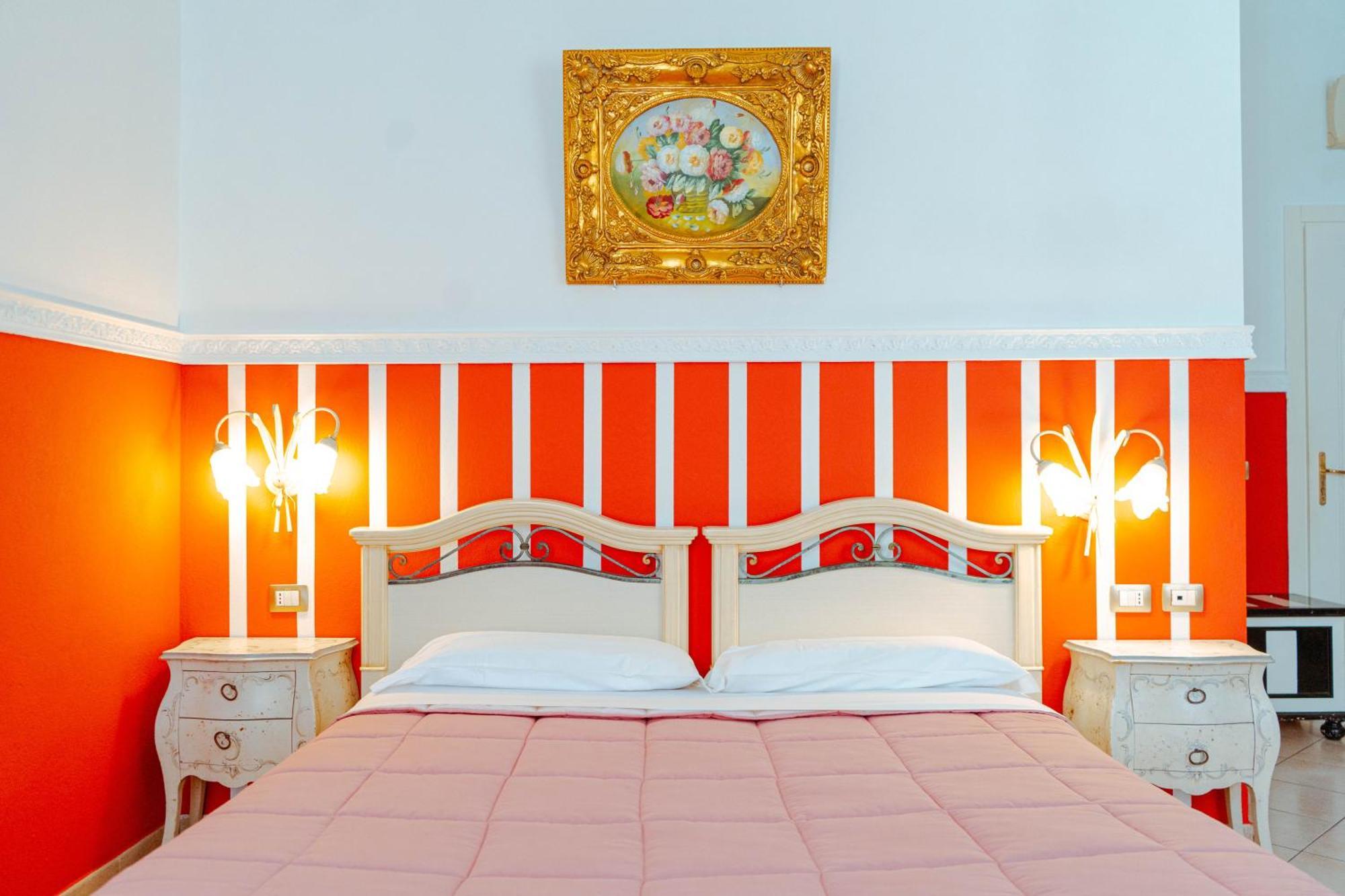 Le Tre Stelle Hotel Cagliari Exterior photo